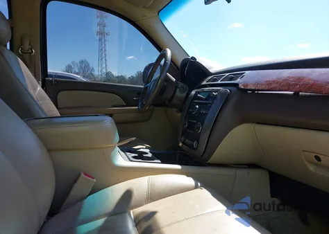 2009 GMC Yukon Slt2 z USA, uszkodzony, nr VIN 1GKFK33019R121487